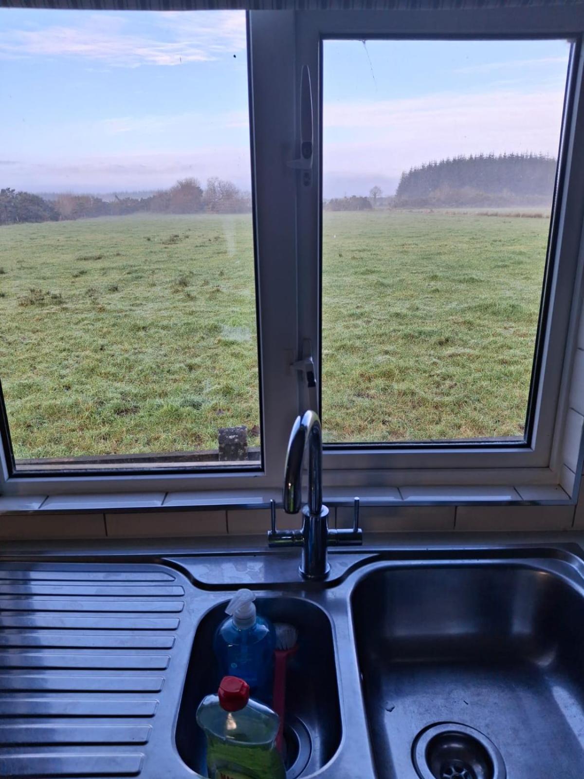 Country Cabin Retreat, Ireland'S Hidden Heartland F35 Yc67 Ballyhaunis Exterior photo